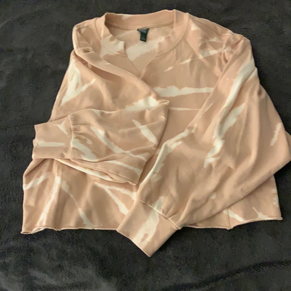 Cropped pullover